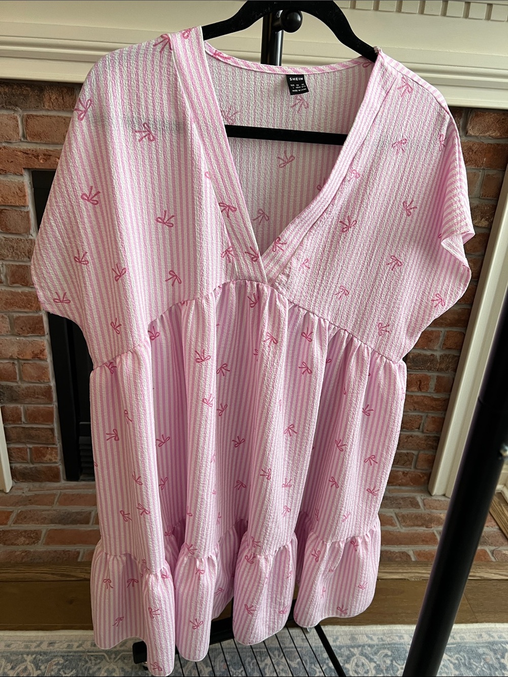 SHEIN Pink Striped Tiered Dress with Bow Print